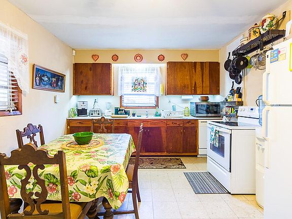 4th image of 19350 SE 95th Pl