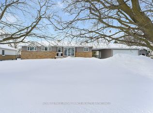 168 Avenue Rd, Kingston, ON K7M1C5
