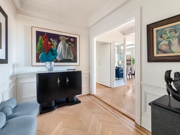 65 East 96th Street image 5 of 12