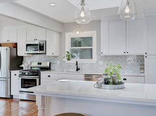 63 Wave St, Beachwood, NJ 08722