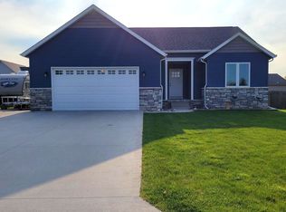 336 Isabelle Ave, Kimball, MI 48074