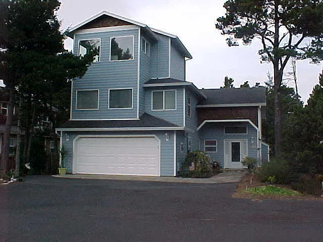7730 Pine Beach Loop photo 1