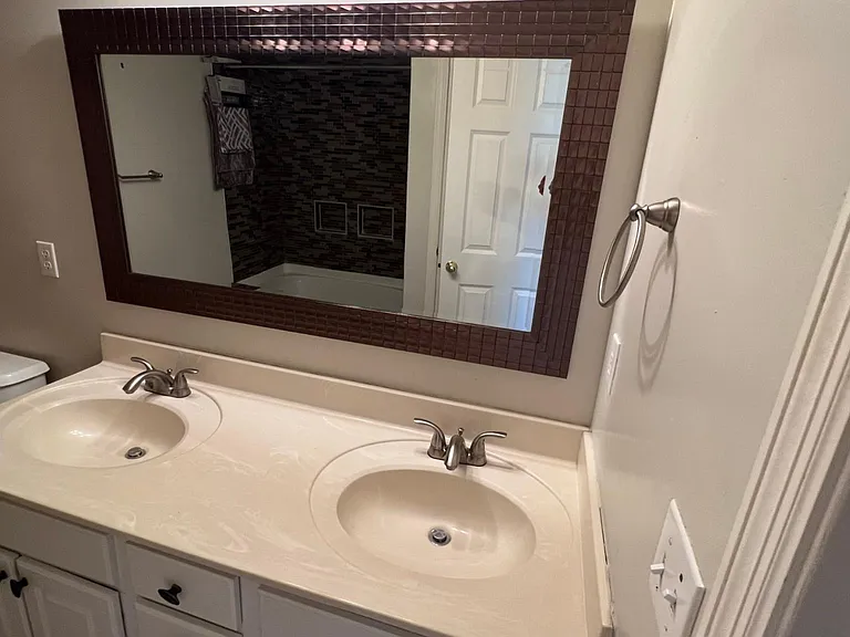 7866 Old Carriage Ct #7866 — Photo 26
