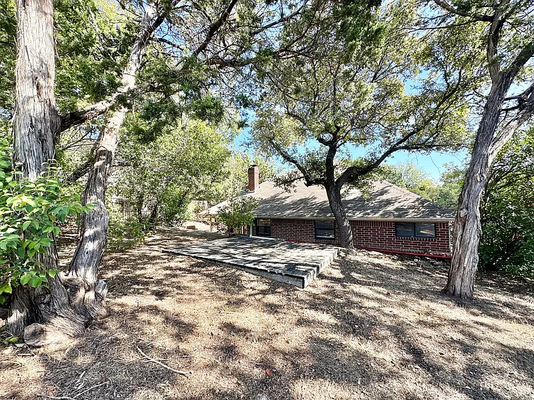1114 Boulder Run — Photo 37