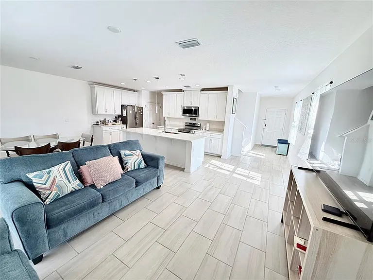 1603 Cloudy Ct — Photo 14
