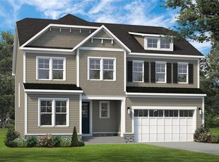 105 Shadow Ridge Dr, Penn Township, PA 16002