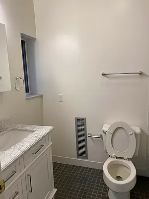 Rented by Georgine Podhorsky, LREB | media 21