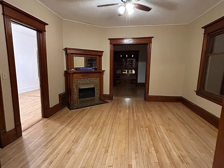 2430 N Humboldt Blvd — Photo 11