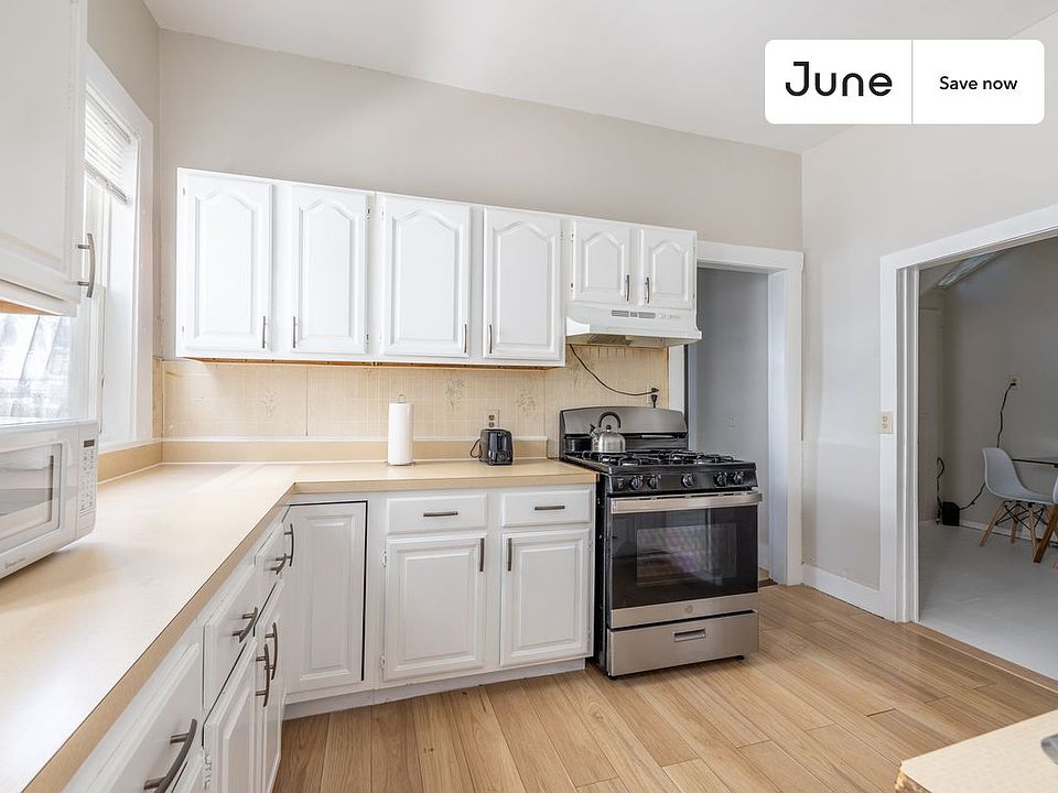 1st image of 274 Seaver St #14926464