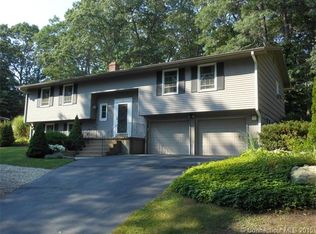 42 Overlook Rd, Gales Ferry, CT 06335
