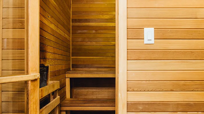 Rented by Nooklyn NYC LLC | media 48