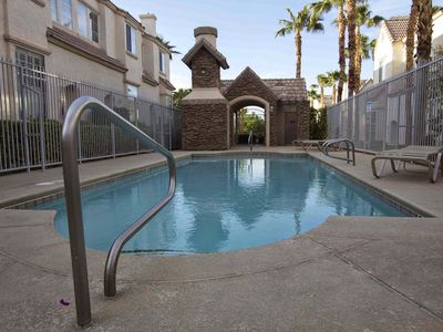 1466 Couples St, Las Vegas, NV, 89128