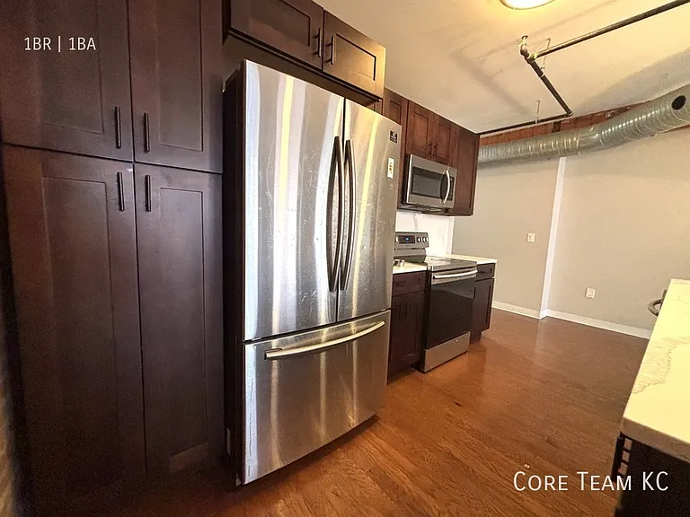 1223 Union Ave #402 — Photo 6