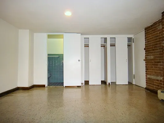 Rented by Balass Ralph, LREB | media 37