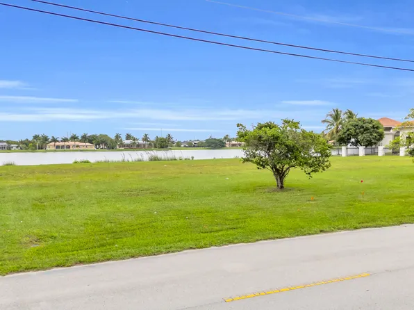 14991 SW 20 Street, Davie, FL 33326