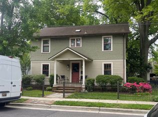13 E Howell Ave, Alexandria, VA 22301