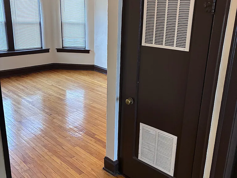 7720 S Marquette Ave #2B — Photo 4
