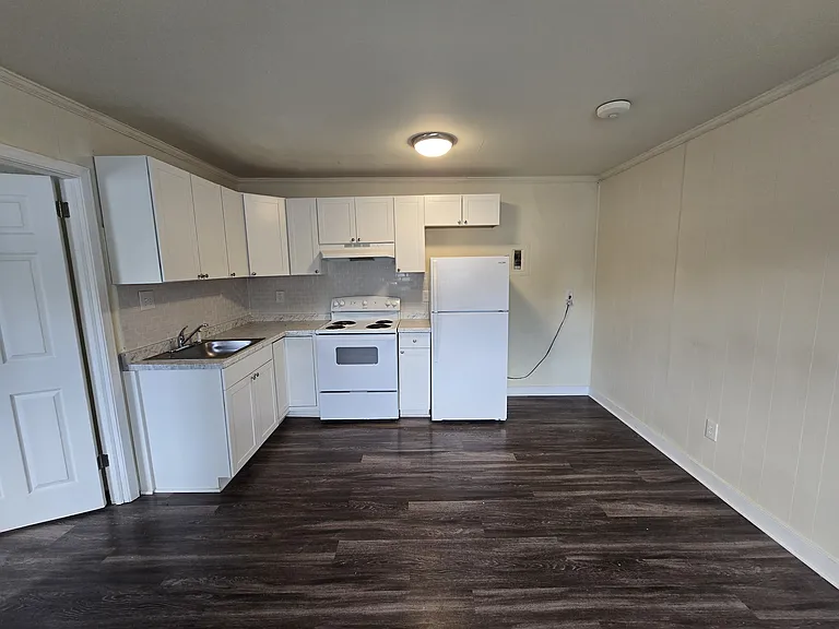 3601 Richmond Hwy #1 — Photo 4