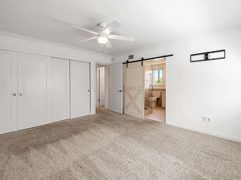 23125 Adolph Ave — Photo 35