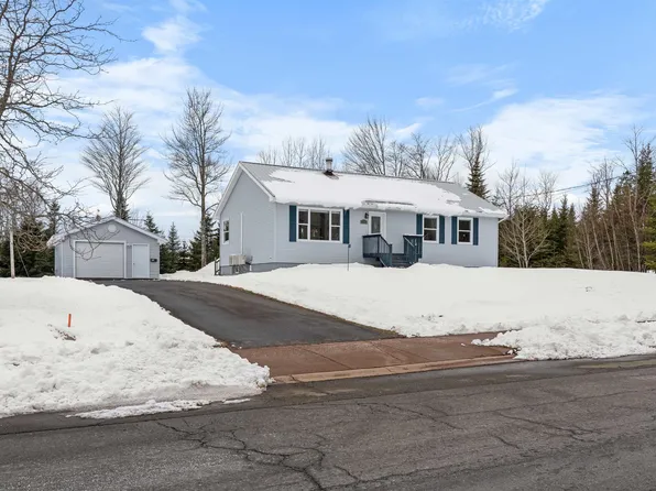 149 Coldstream Dr, Colchester, NS B6L 3G3