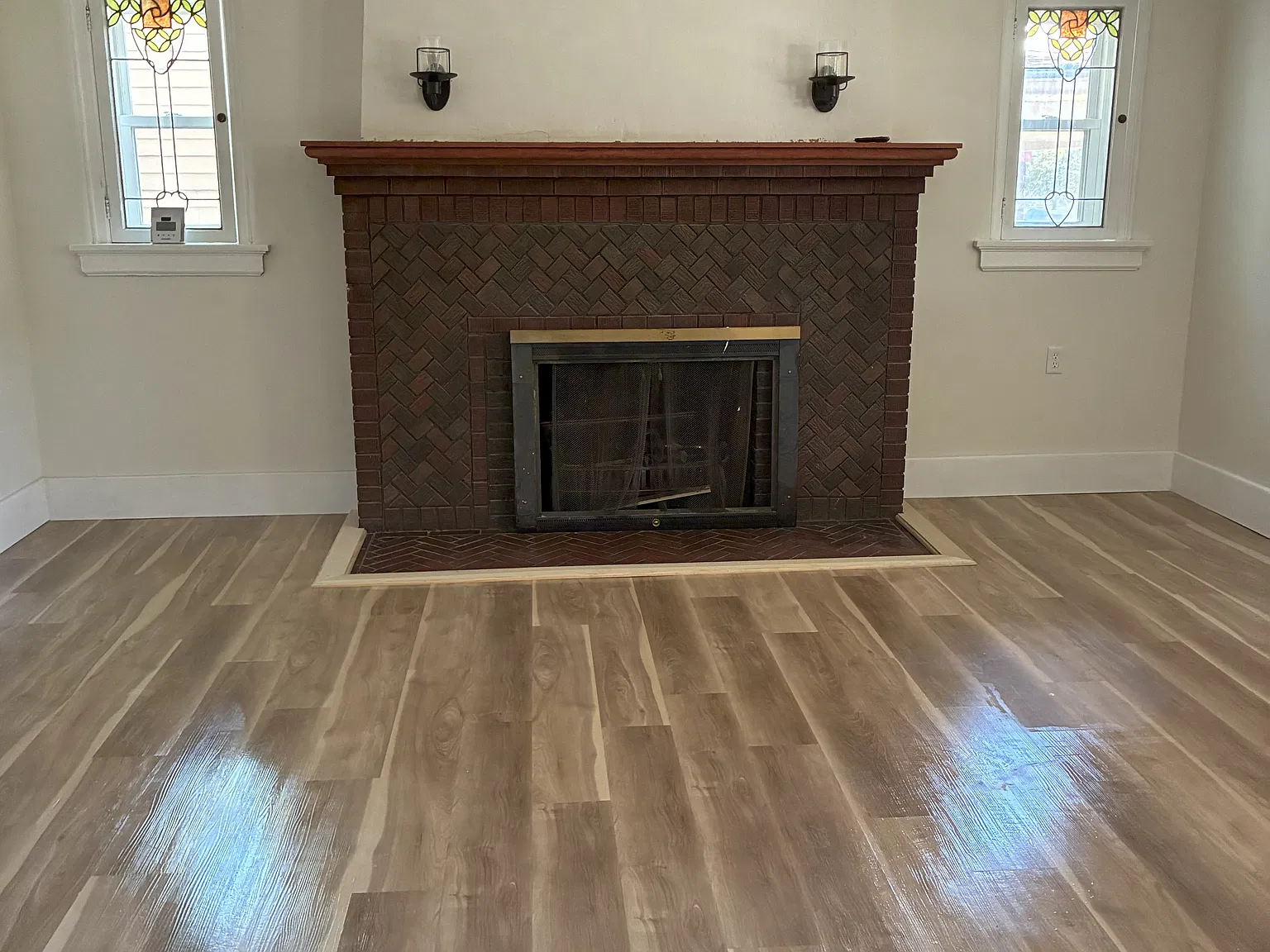 230 Walnut St — Photo 2