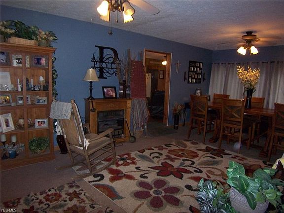 4th image of 306 Pine Ave