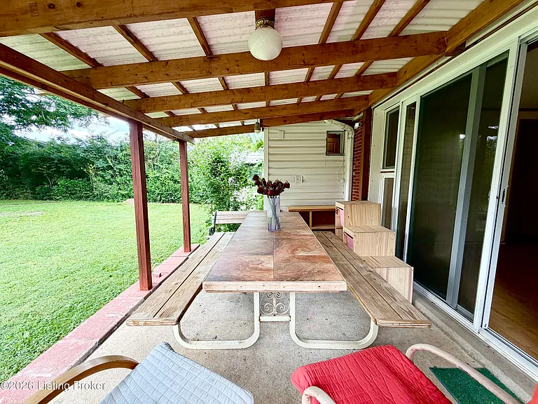 708 Grant Ave — Photo 15