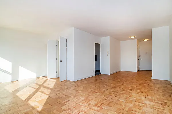 Rented by GoodRock Realty | media 20