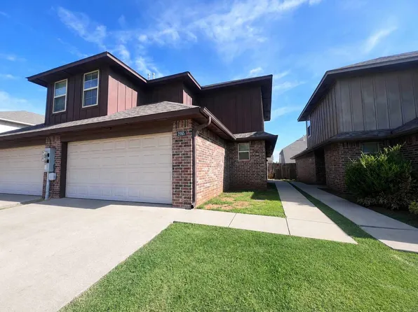 2165 Buena Vida Ln, Edmond, OK 73013