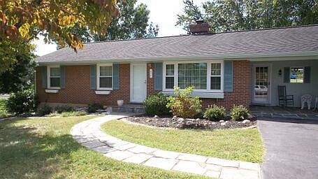 2nd image of 478 Cameron Dr