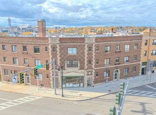 530 Main St #207, Niagara Falls, NY 14301