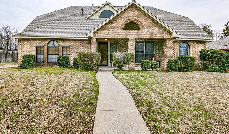 1st image of 1428 Estate Ln
