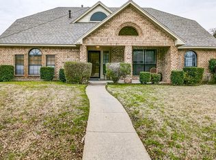 1428 Estate Ln, Desoto, TX 75115