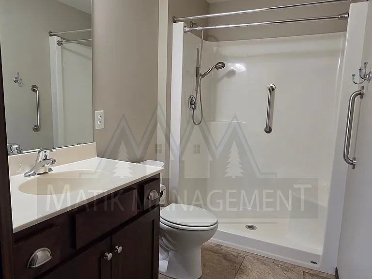 2581 Hawk Ridge Ct SE — Photo 24