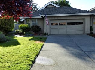 122 Gold River Ln, Grants Pass, OR