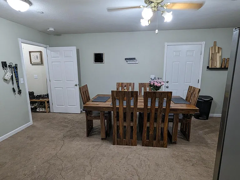 4318 Illinois Ave — Photo 18