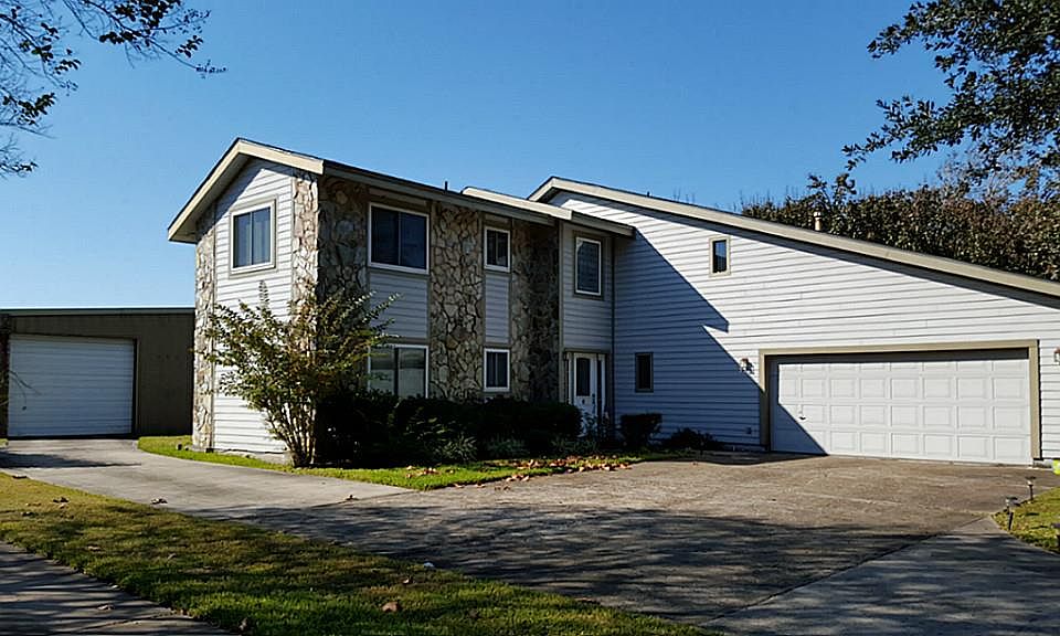1st image of 2006 Butler Dr