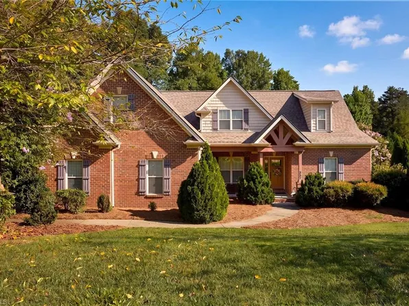 357 Willow Ridge Ln, Winston Salem, NC 27127