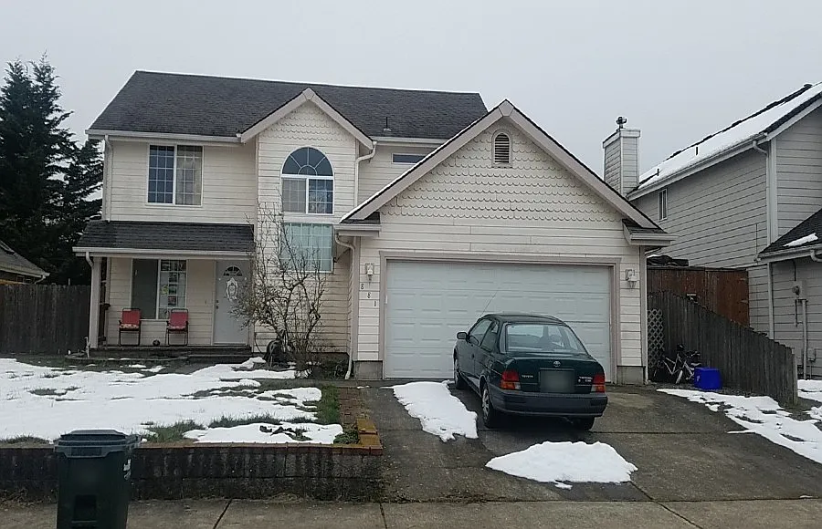 881 S 44th Pl photo 1