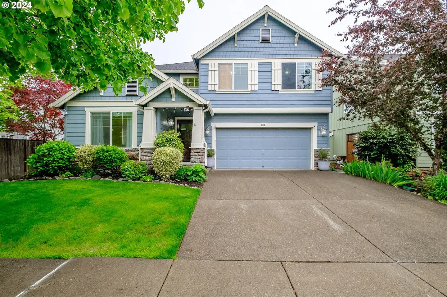 Well Maintained 3 Bedroom 2.5 Bathroom Home Located in SE Albany — Photo 1