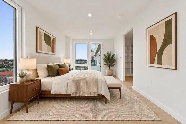 Bedroom, photo 1