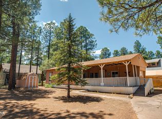 2022 Pinehaven Ln, Overgaard, AZ 85933
