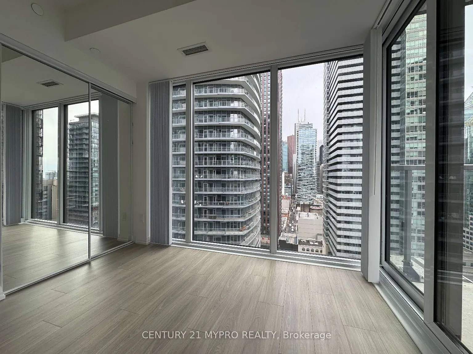 3 bed, $3,800 — Photo 2