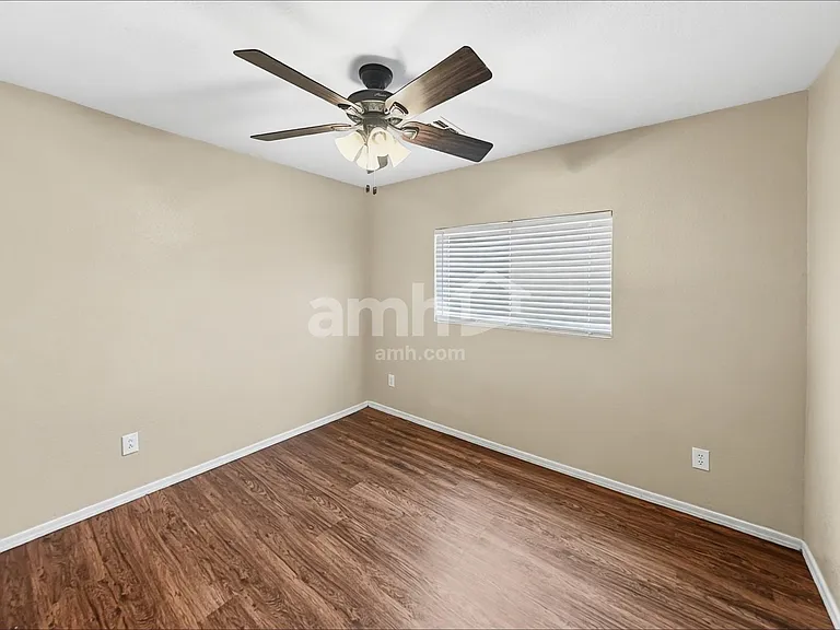 242 S Valle Verde — Photo 13