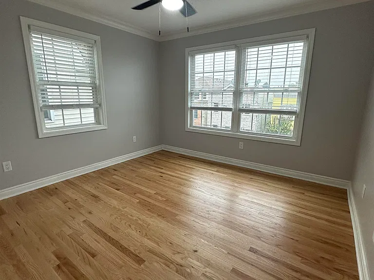 24 New St #2 — Photo 12