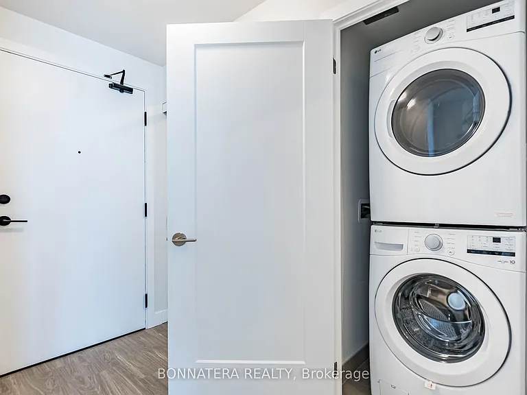 430 Square One Dr #4309 — Photo 31