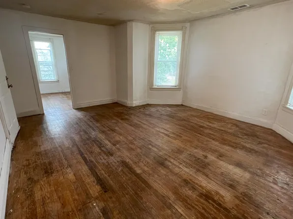 1523 22nd Ave N #2, Minneapolis, MN 55411