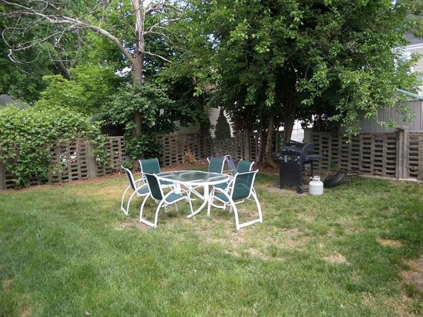 1st image of 54 Bradshaw St