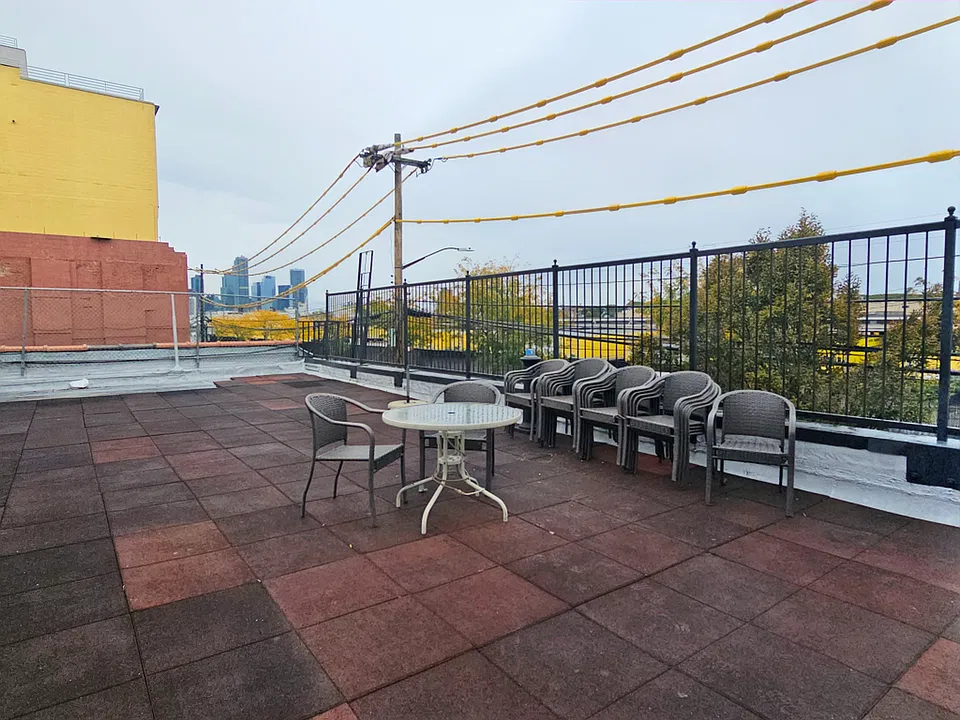 269 Norman Ave #1