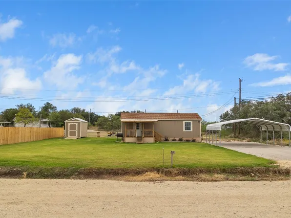 6945 Monaghan Dr, Brownwood, TX 76801